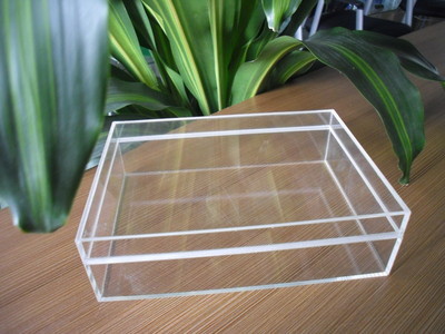 深圳市杰盛展示制品專業(yè)供應高品質(zhì)亞克力透明盒、天地蓋盒與有機玻璃展示盒