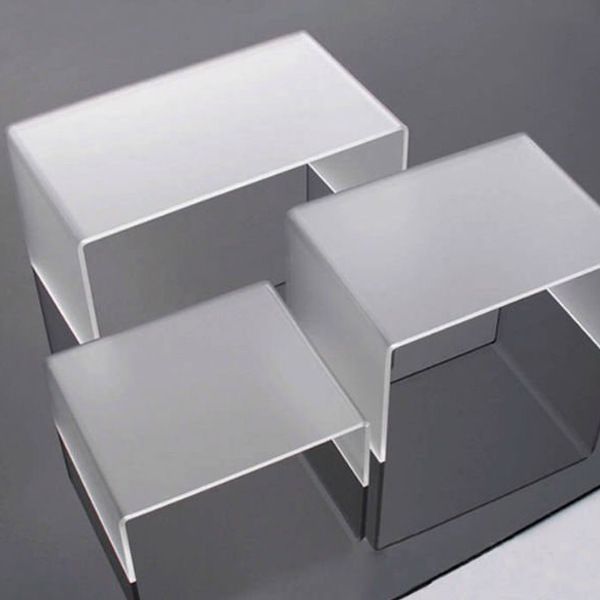 有機(jī)玻璃U型鞋子展示架 高檔透明亞克力托架的時(shí)尚選擇